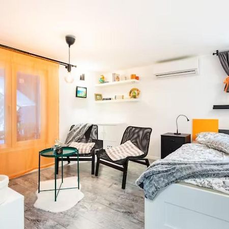 New Studio Apartment Emmy With Free Street Parking Zagreb Exteriör bild