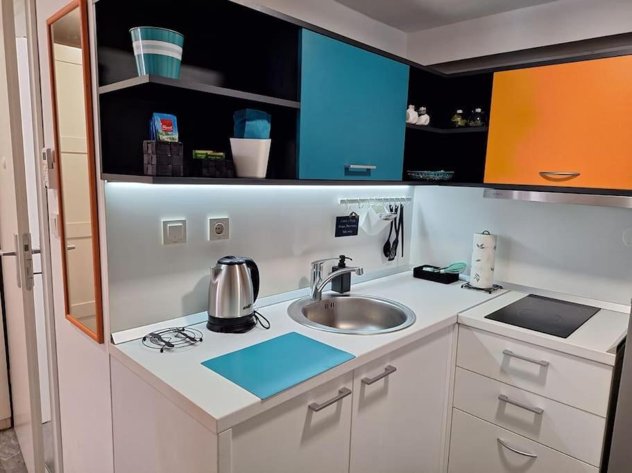 New Studio Apartment Emmy With Free Street Parking Zagreb Exteriör bild