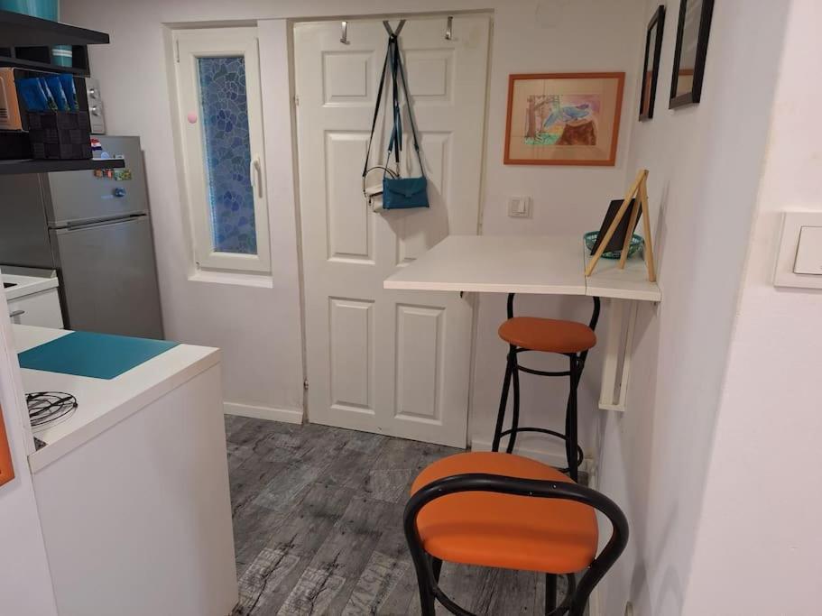 New Studio Apartment Emmy With Free Street Parking Zagreb Exteriör bild