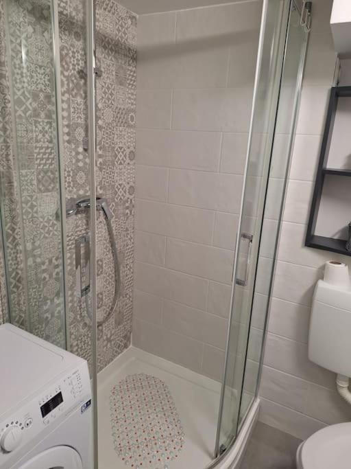 New Studio Apartment Emmy With Free Street Parking Zagreb Exteriör bild