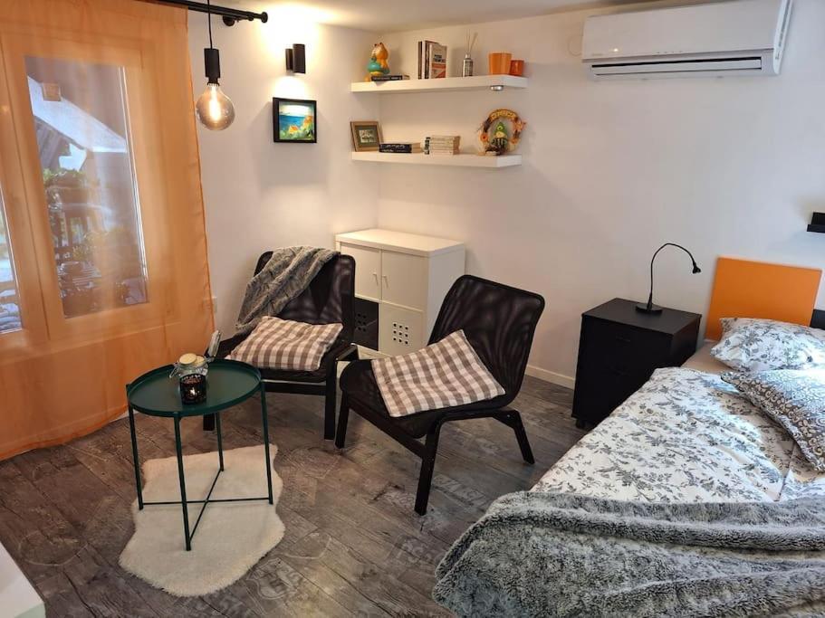 New Studio Apartment Emmy With Free Street Parking Zagreb Exteriör bild