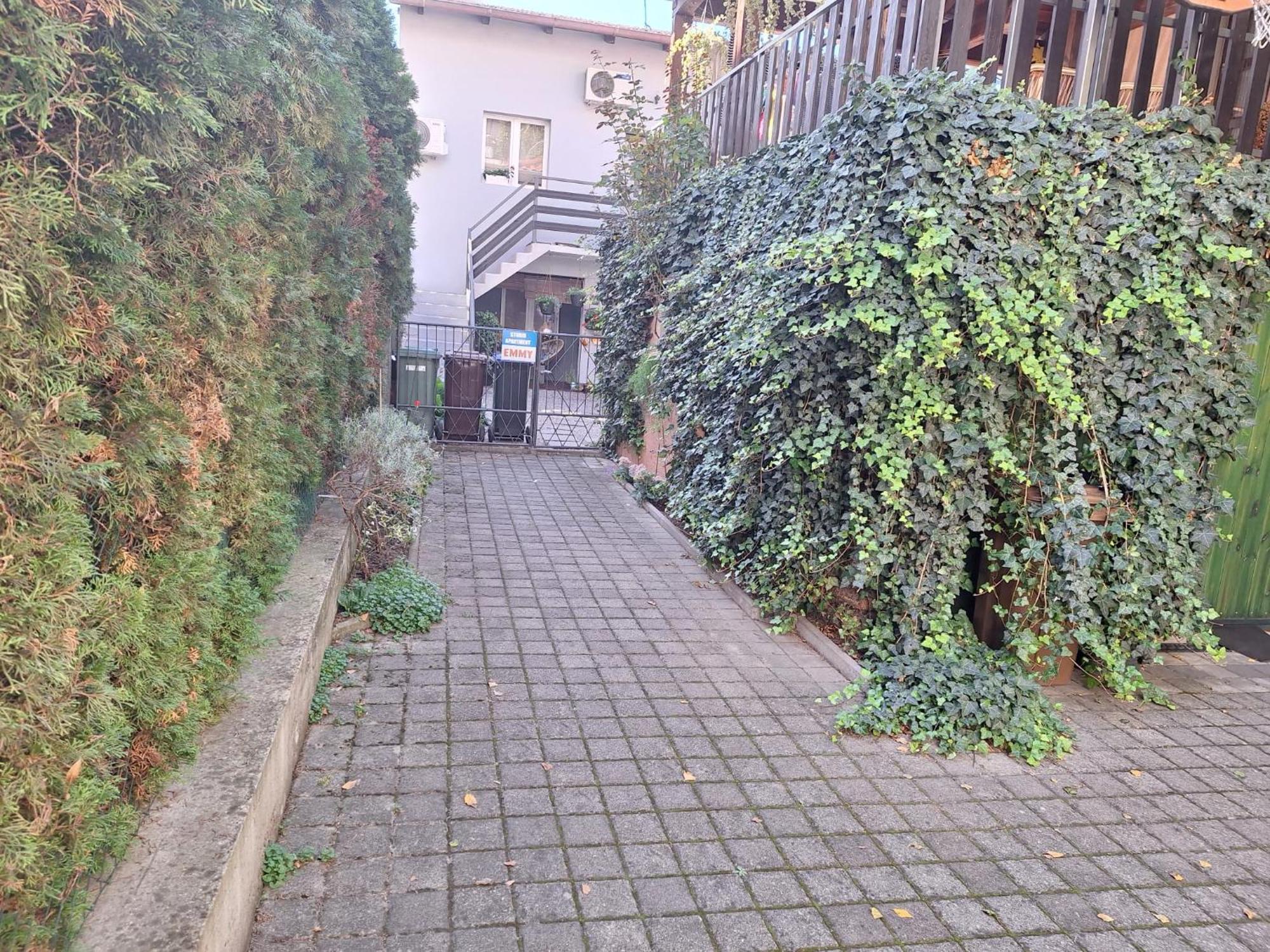 New Studio Apartment Emmy With Free Street Parking Zagreb Exteriör bild